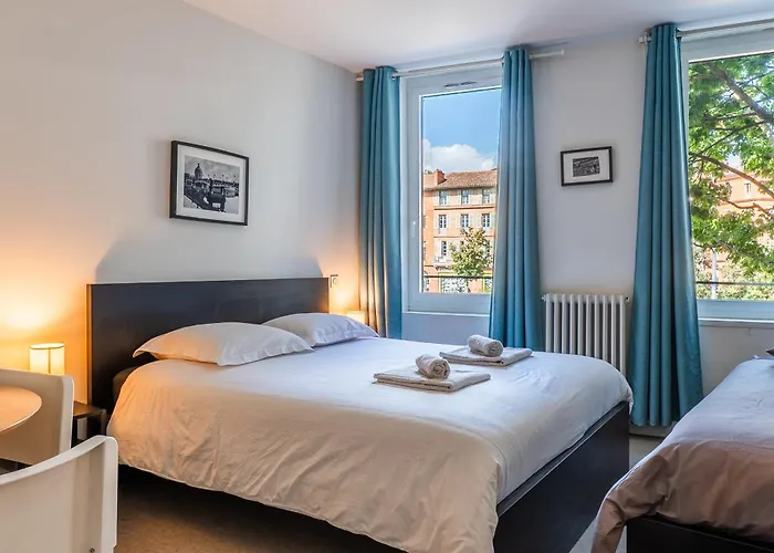 Blue Bird - Sur Les Ramblas 아파트호텔 툴루즈