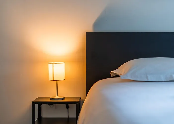 아파트호텔 Blue Bird - Sur Les Ramblas