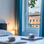 Blue Bird - Sur Les Ramblas Apartahotel Toulouse