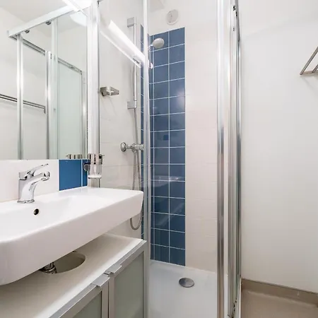 Aparthotel Blue Bird - Sur Les Ramblas